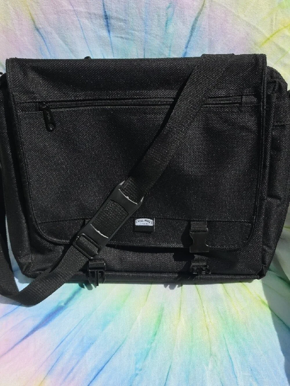 UNCLE MIKE'S Black Messenger Bag with Shoulder Strap